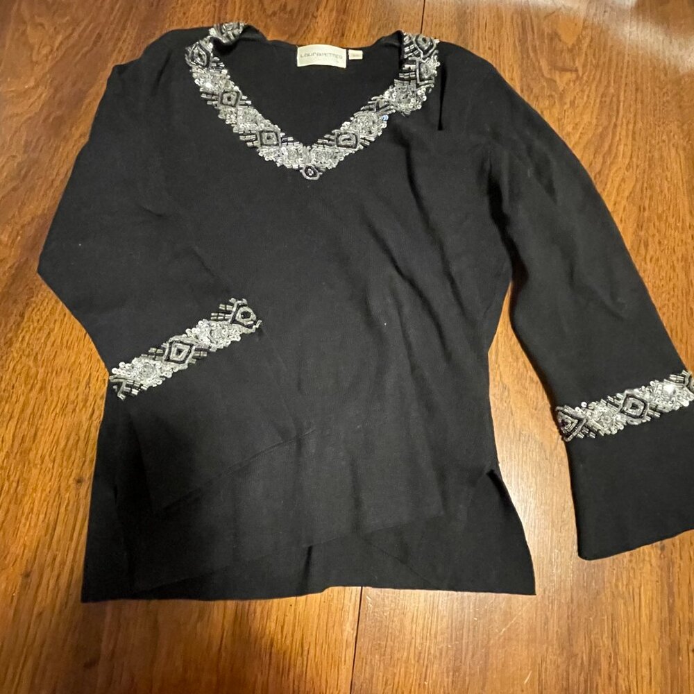 Laura Petites Black Beaded V-Neck Top